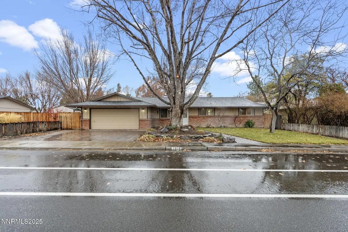 1316 W Washington Street, Carson City, NV 89703 - Image #1
