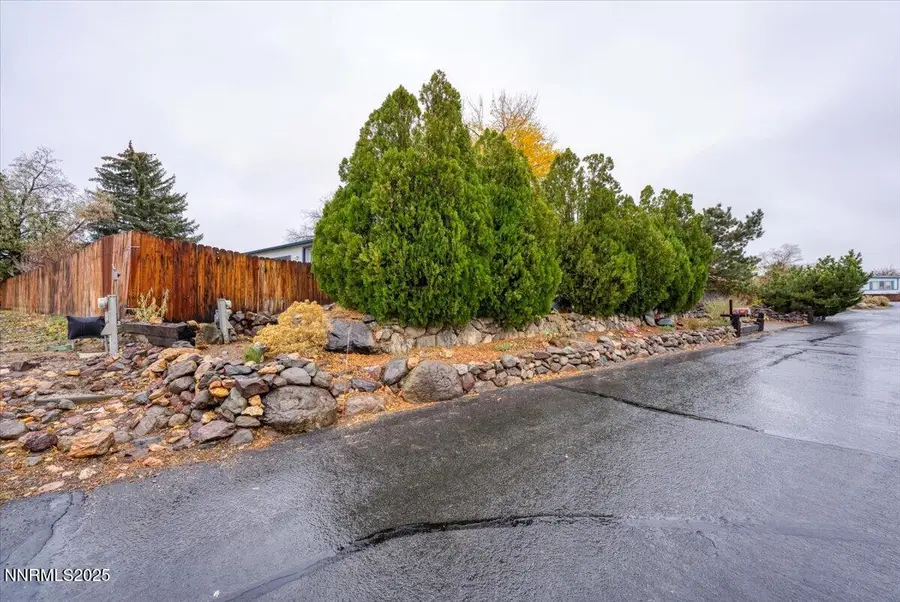 485 Capricorn Circle, Reno, NV 89521 - Image #2