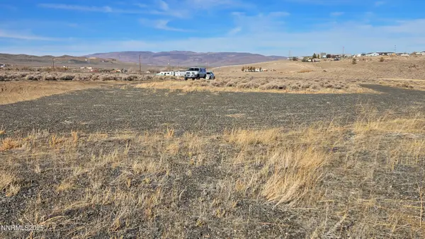 1405 Hooten Street, Silver Springs, NV 89429