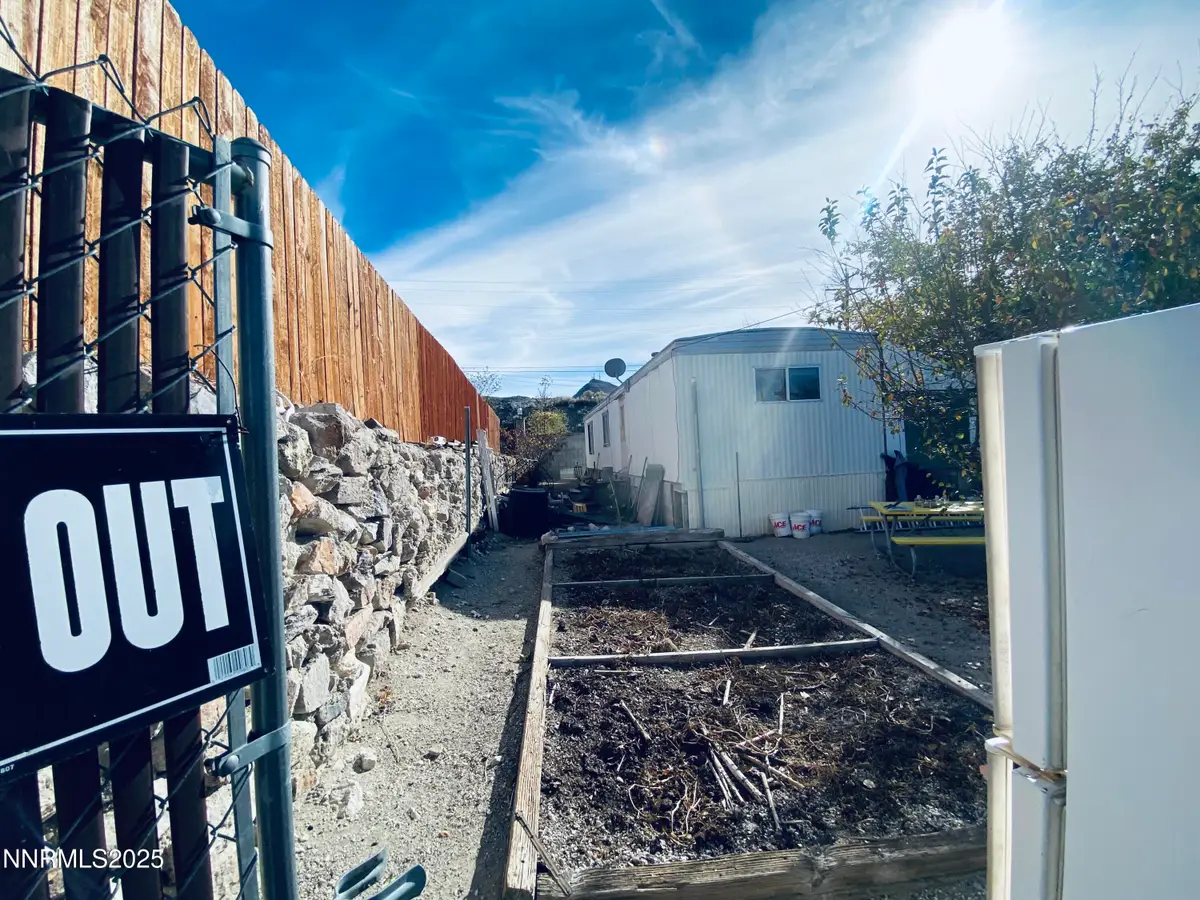 210 N South Street, Tonopah, NV 89049 - Image #1