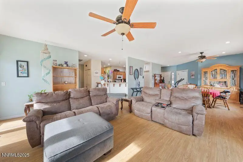 689 Canary Circle, Fernley, NV 89408 - Image #3