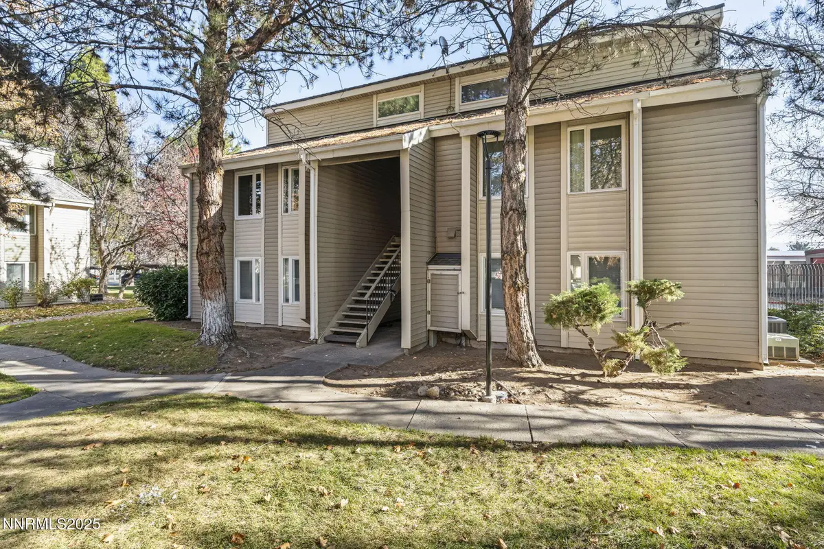 2371 Roundhouse Road, Sparks, NV 89431 - Image #1