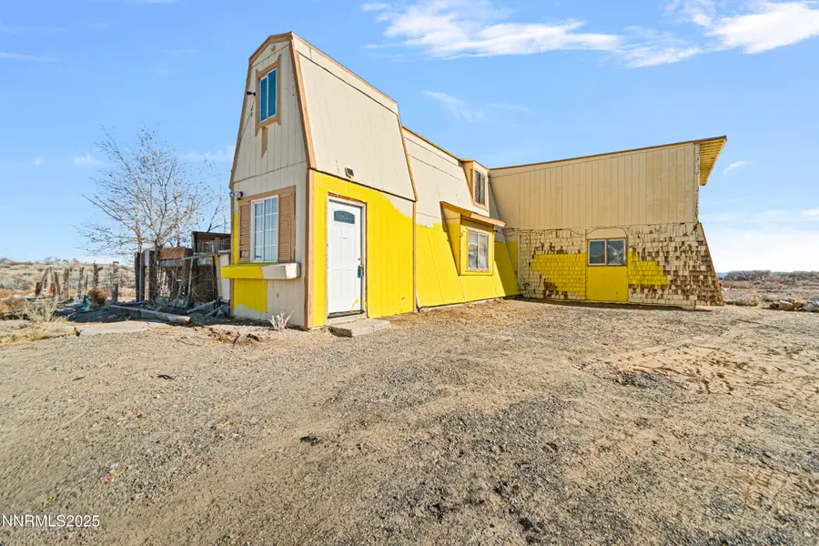 8800 E Badger Circle, Silver Springs, NV 89429 - Image #2