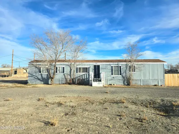 1365 Lahontan Street, Silver Springs, NV 89429