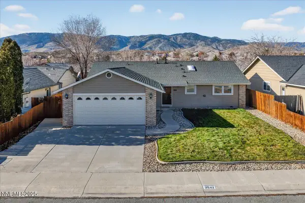 2542 Ravenshorn Drive, Carson City, NV 89706