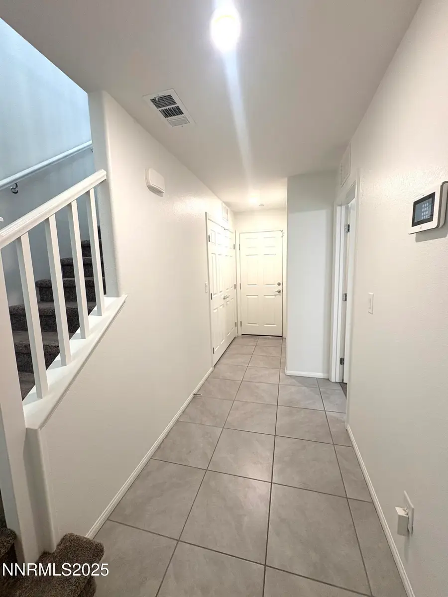 664 Vetiver Lane, Henderson, NV 89015 - Image #3