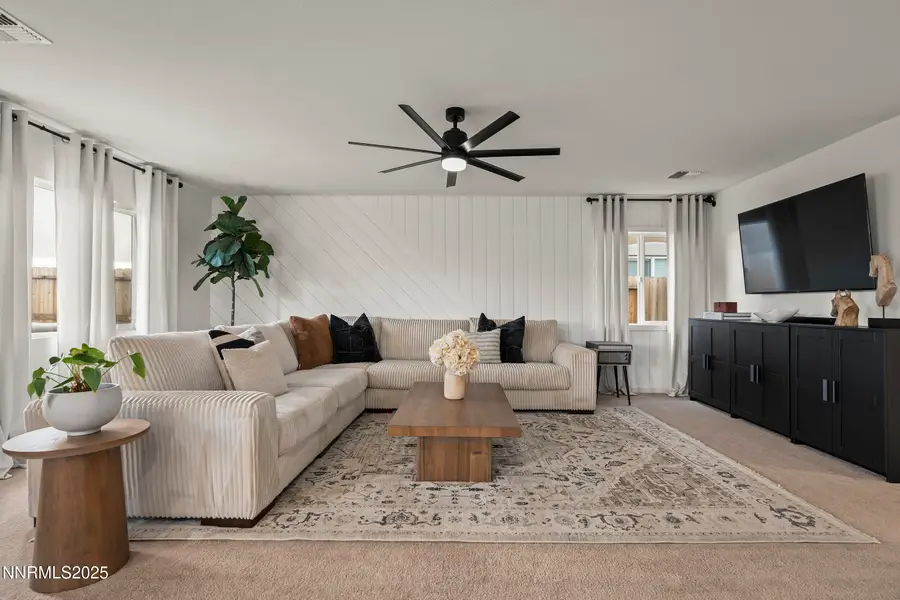 626 Coyote Bluff Court, Reno, NV 89506 - Image #2