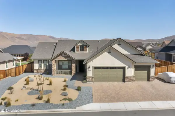 309 Coyote Crossing, Sparks, NV 89441