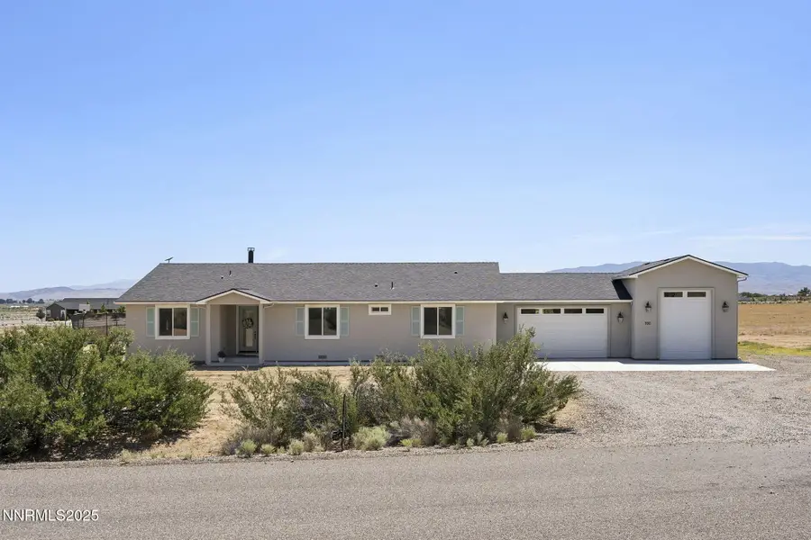 390 Angelina Circle, Wellington, NV 89444 - Image #2
