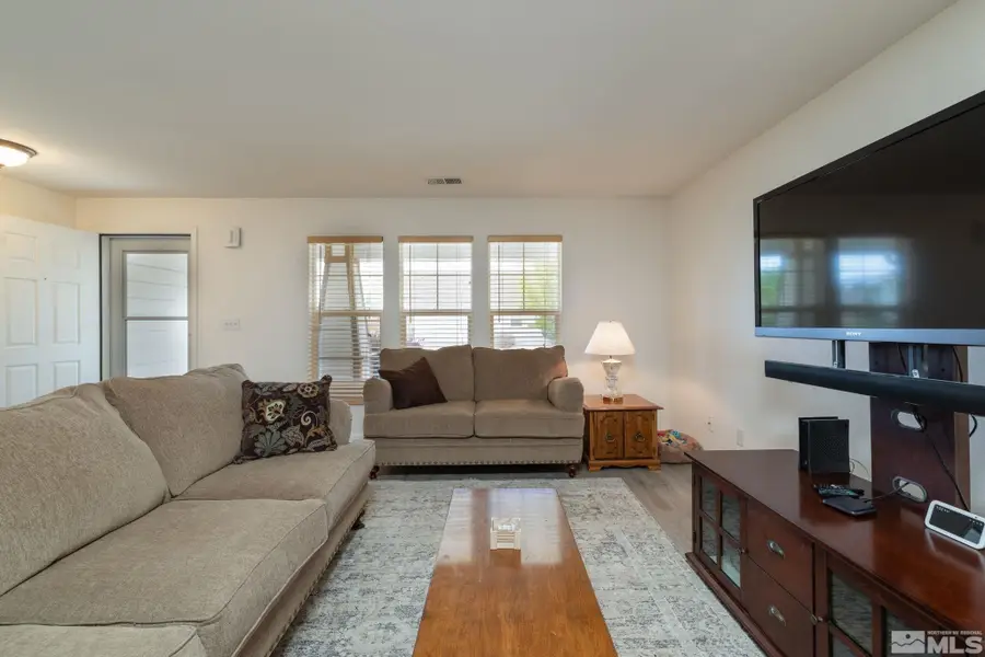 1419 Honey Locust Avenue, Gardnerville, NV 89410 - Image #3