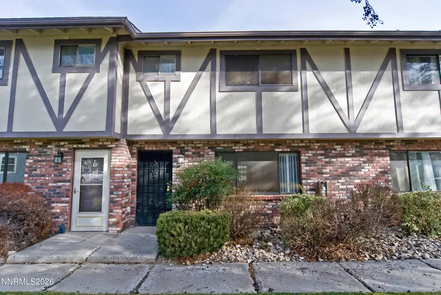 718 Travis Drive #APT C, Carson City, NV 89701 - Image #2