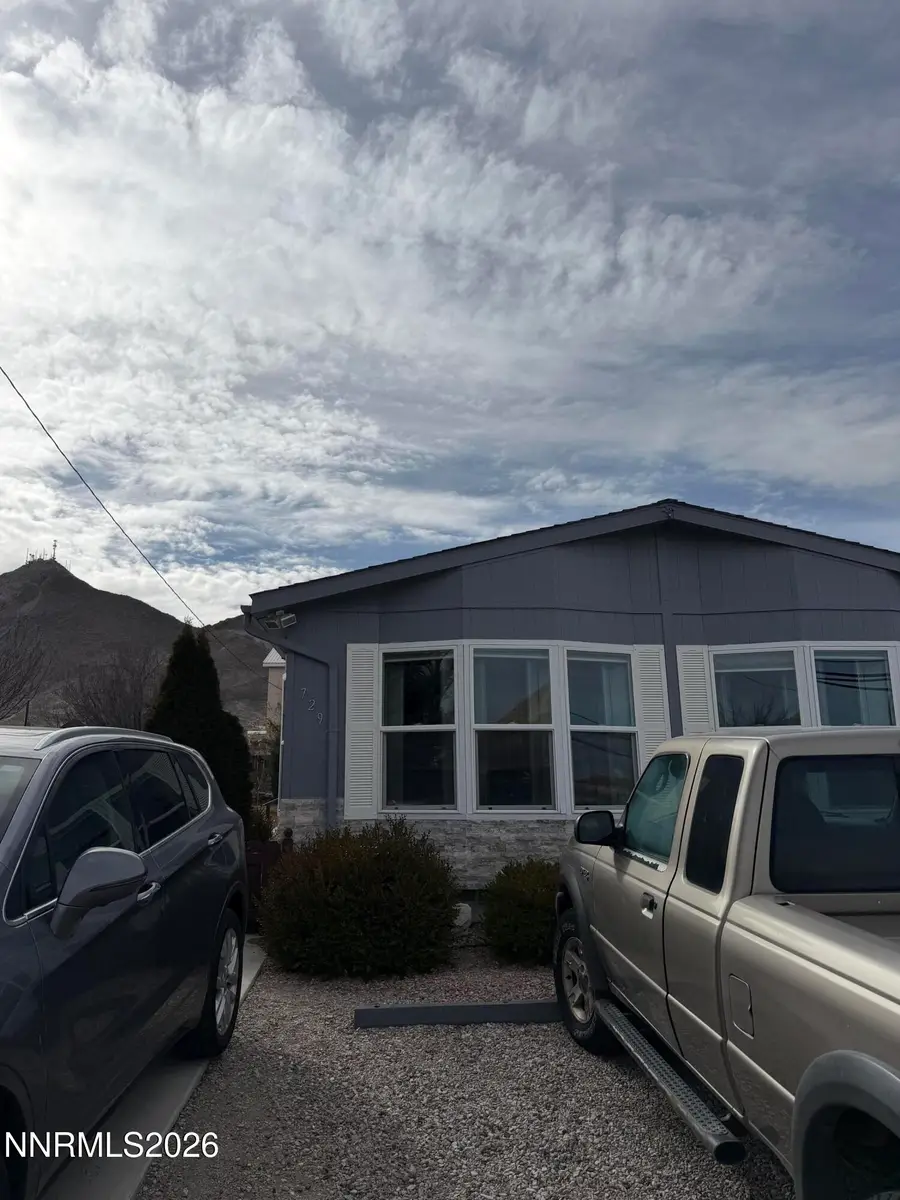 729 S Central Street, Tonopah, NV 89049 - #2
