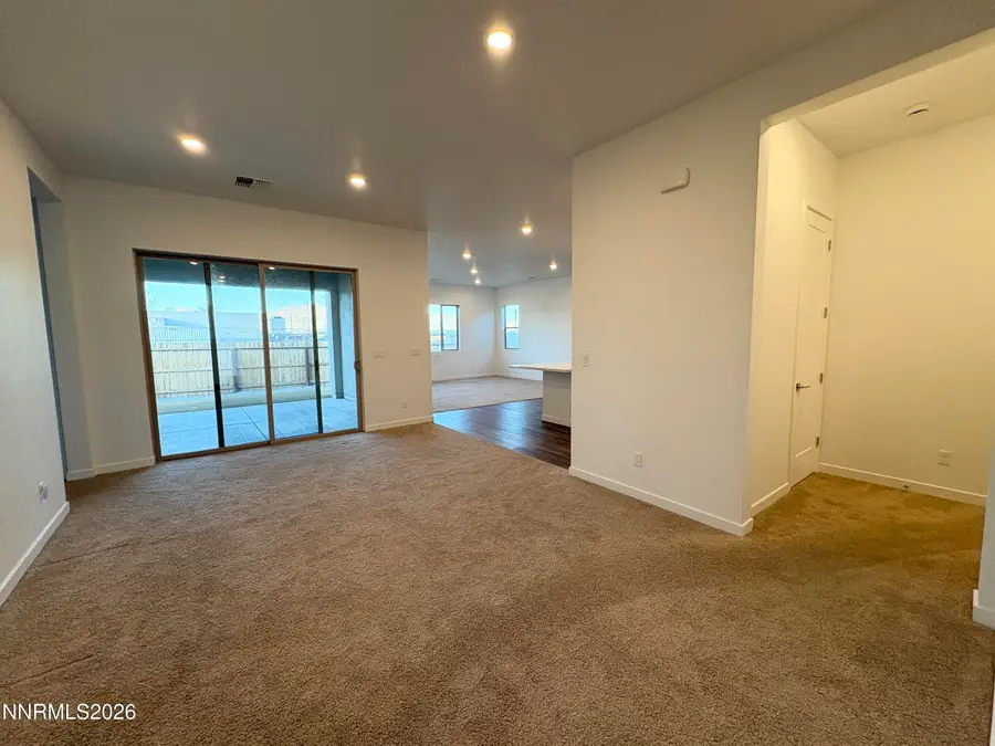 1852 Hogan Peak Street, Carson City, NV 89701 - Image #3