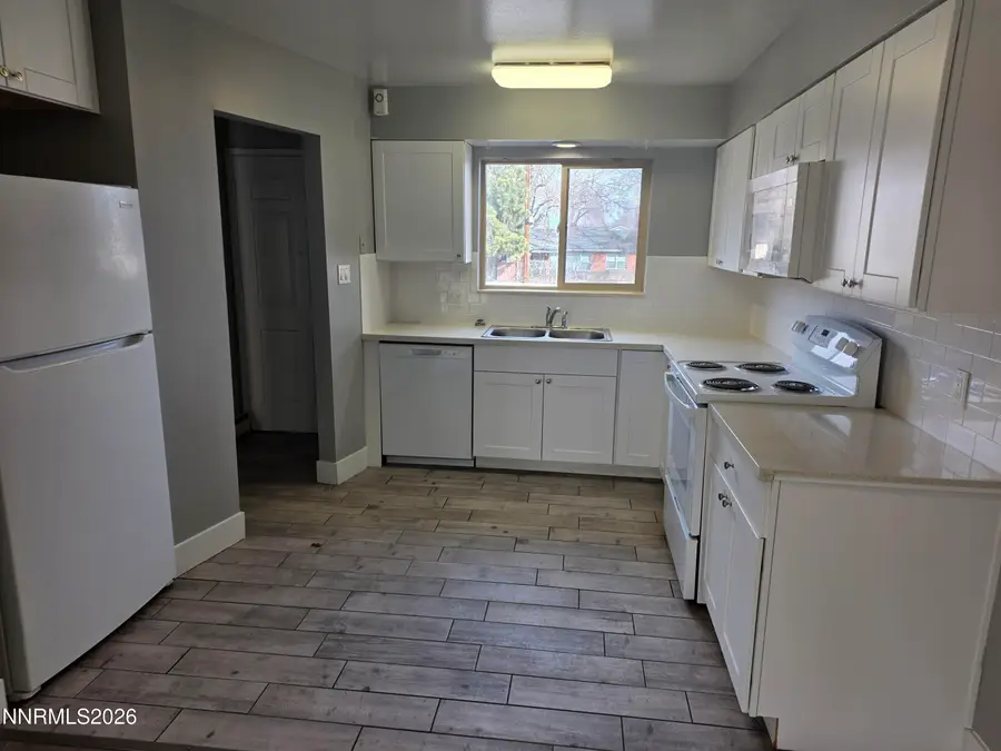 127 Smithridge Park, Reno, NV 89502 - Image #3
