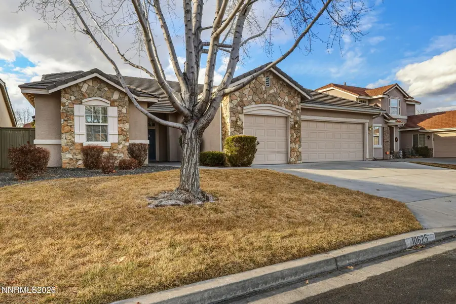 10625 Blue Moon Court, Reno, NV 89521 - Image #2