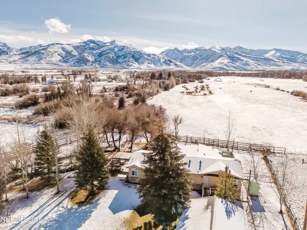 2013 Blume Ranch Road, Lamoille, NV 89828