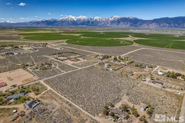 1700 Sunrise Pass Road, Minden, NV 89423