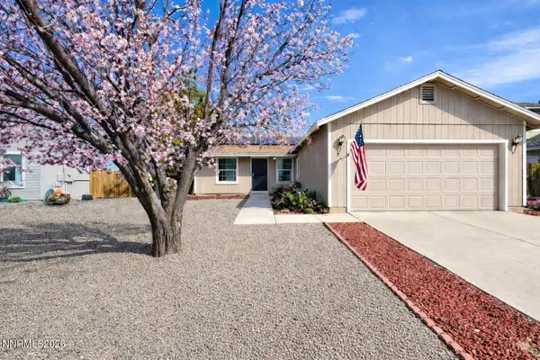204 Poppy Hills Drive, Fernley, NV 89408