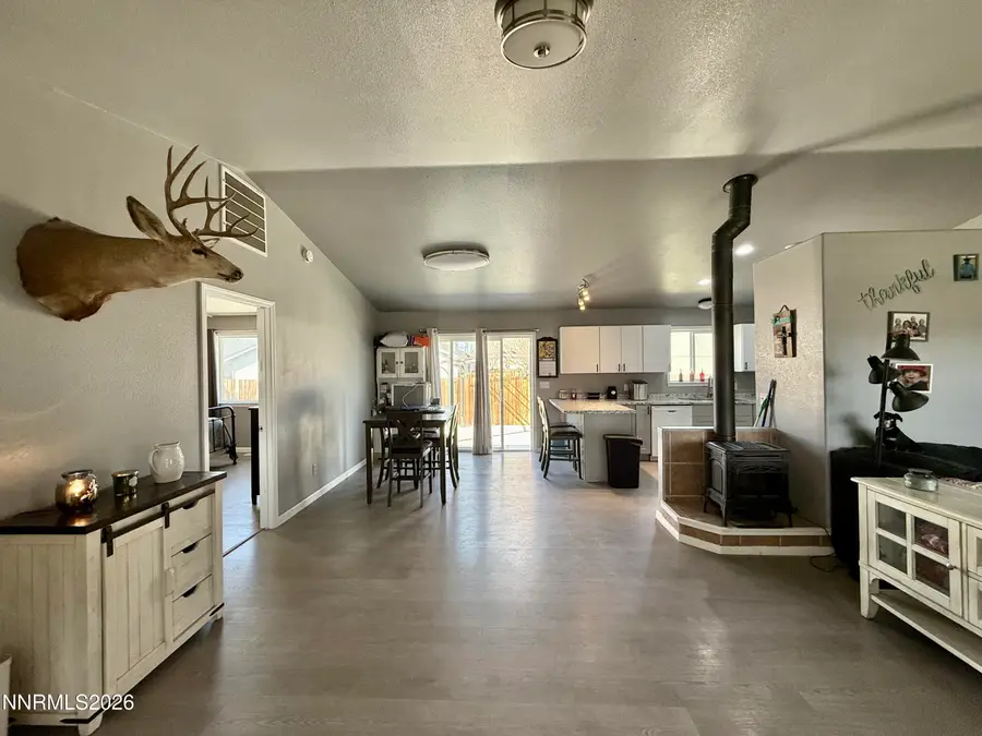 416 Paul Avenue, Yerington, NV 89447 - #2