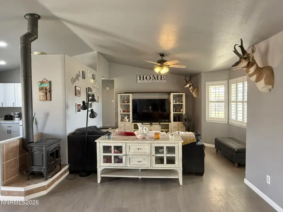 416 Paul Avenue, Yerington, NV 89447 - #3