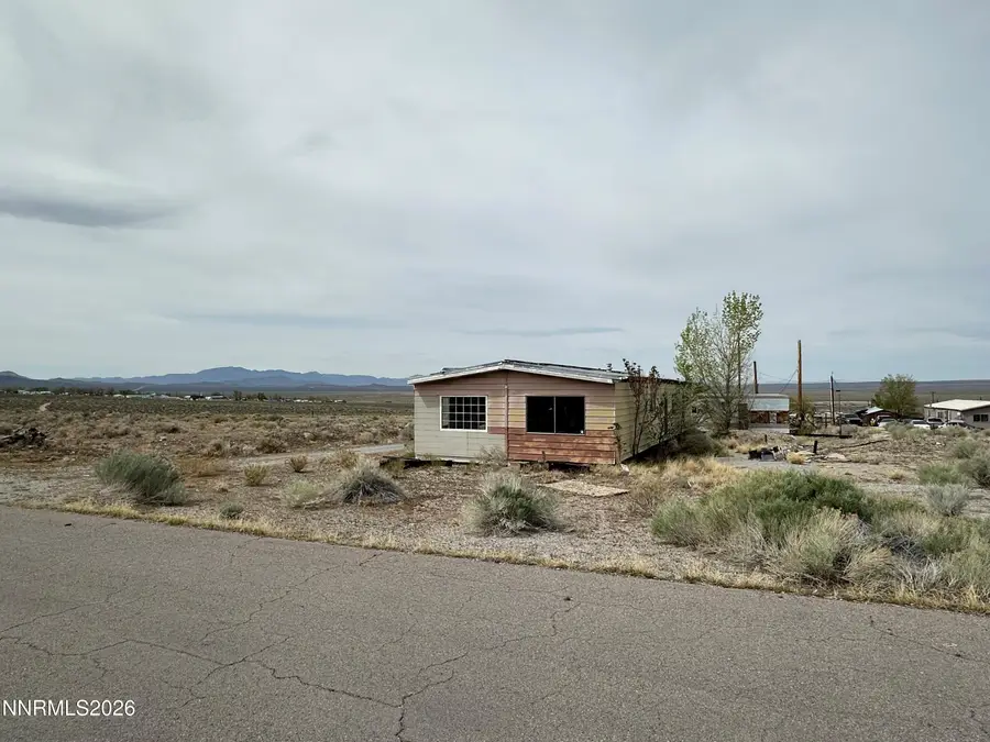 709 Del Vega Street, Gabbs, NV 89409 - #2