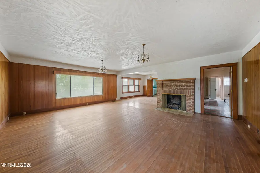 54 W 4th Street, Battle Mountain, NV 89820 - #2