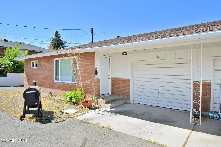 962 Roberts Street, Reno, NV 89502 - #2