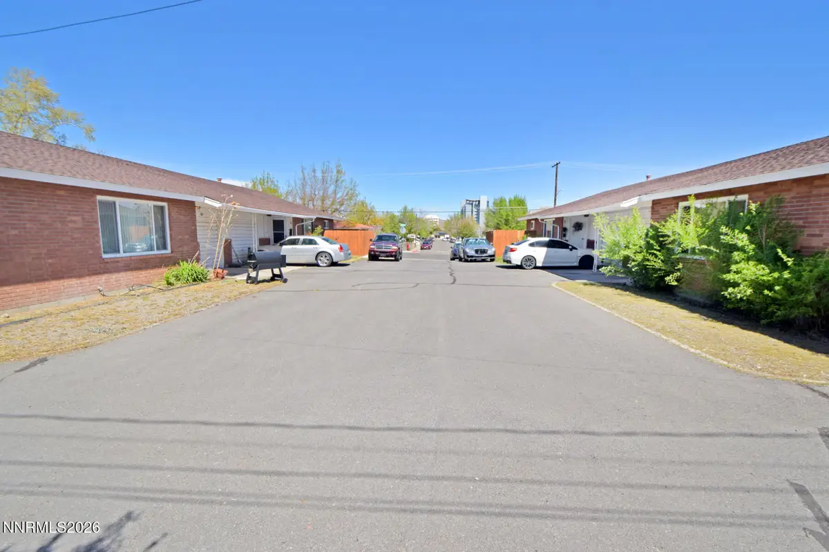 998 Roberts Street, Reno, NV 89502 - #1
