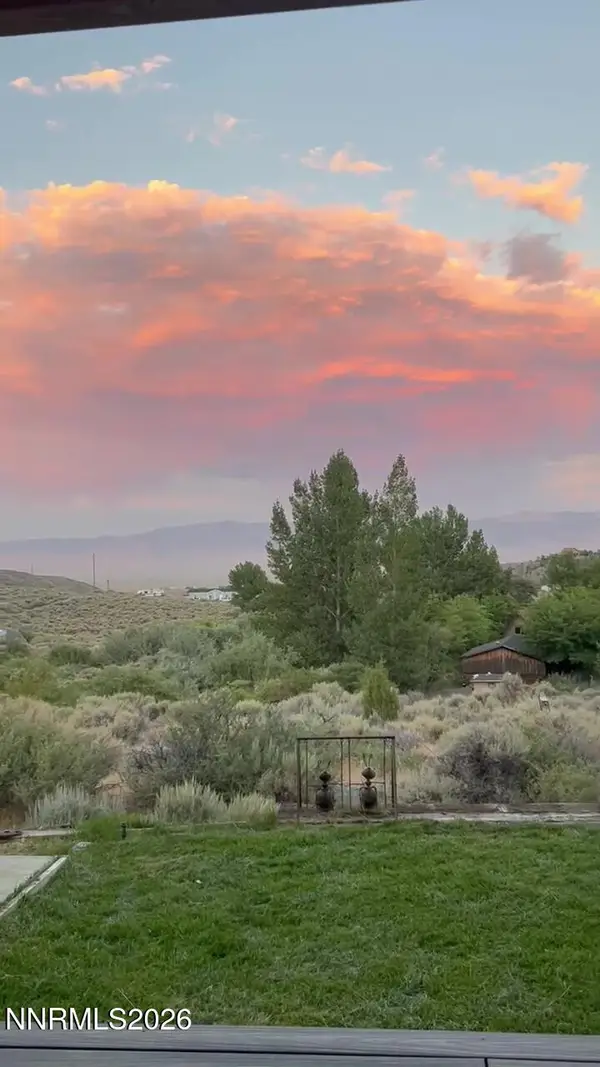 15 Wine Glass Way, Kingston, NV 89310