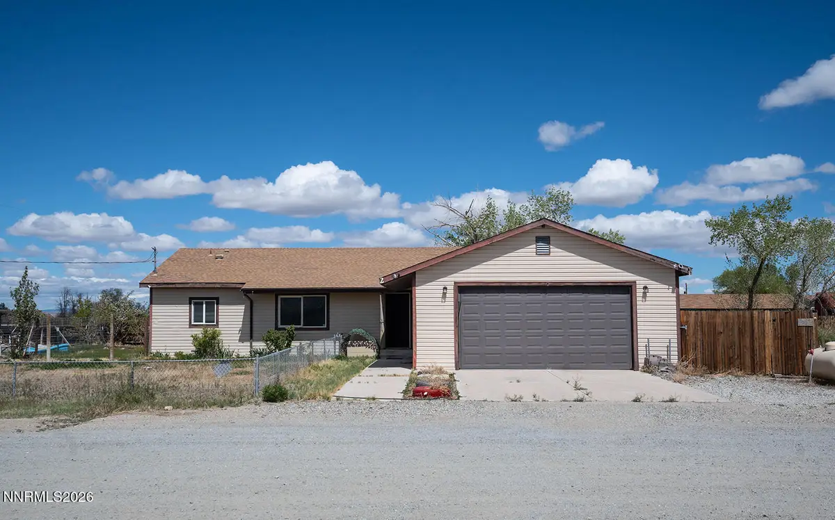 2 Pinehurst Court, Yerington, NV 89447 - #1