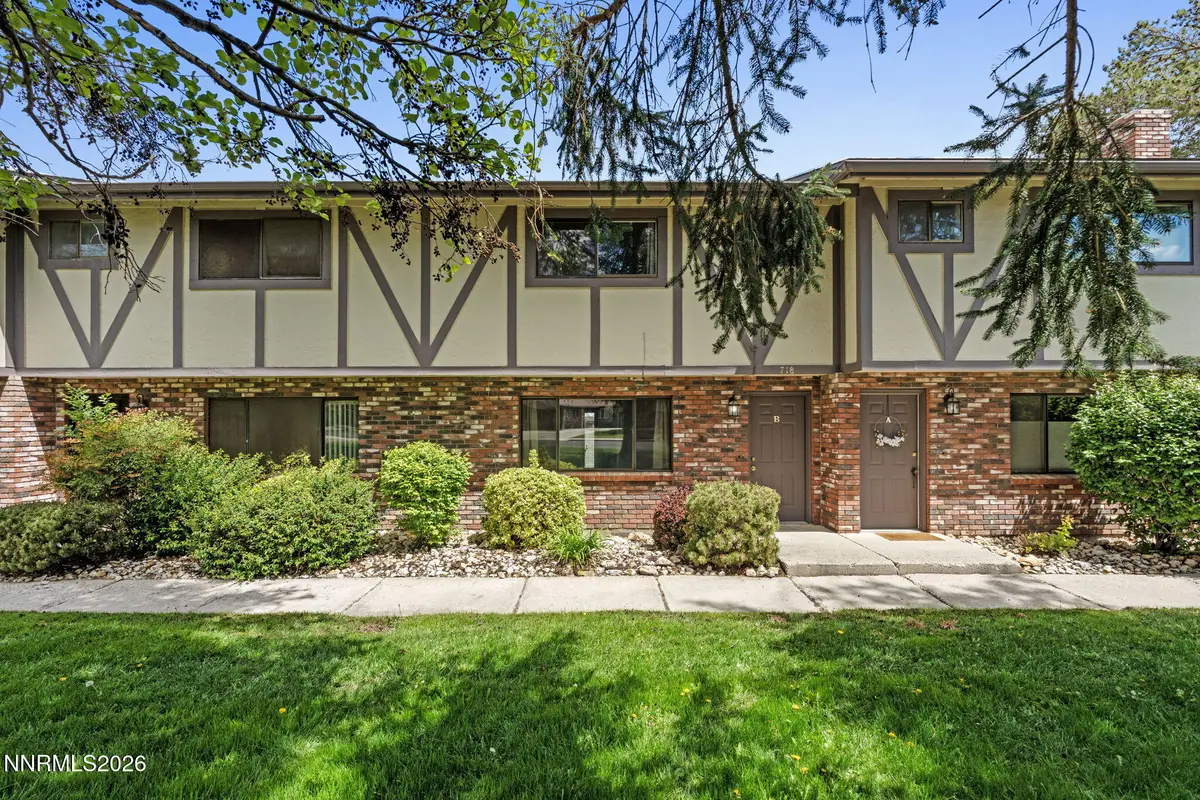 718 Travis Drive #APT B, Carson City, NV 89701 - #1