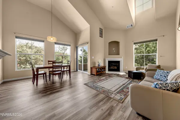 9050 Double R Boulevard #APT 825, Reno, NV 89521