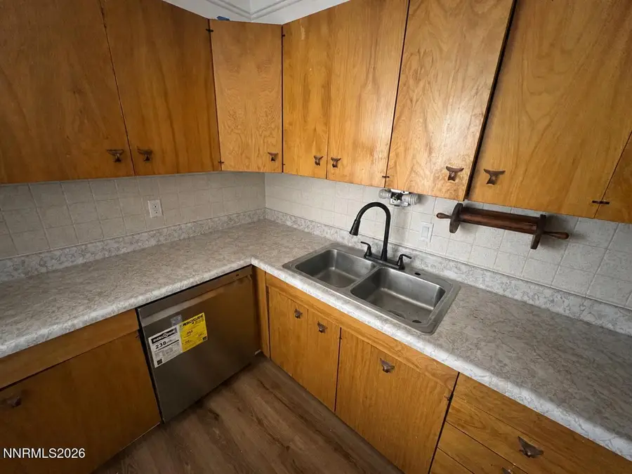 117 W 4th Street, Hawthorne, NV 89415 - #2
