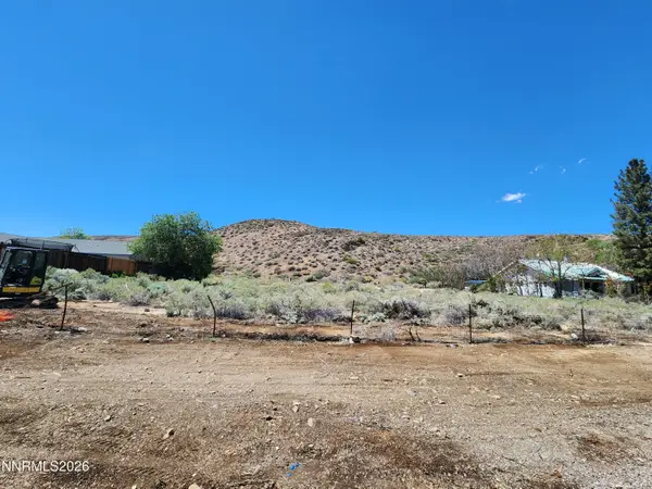 665 Pike Street, Dayton, NV 89403