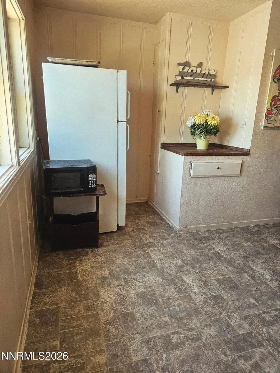 32 E Bridge Street, Yerington, NV 89447 - #3