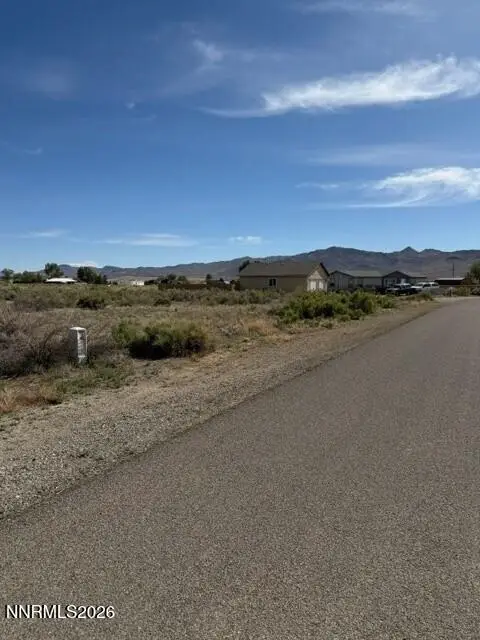 1 Pine Valley Court, Yerington, NV 89447 - #2