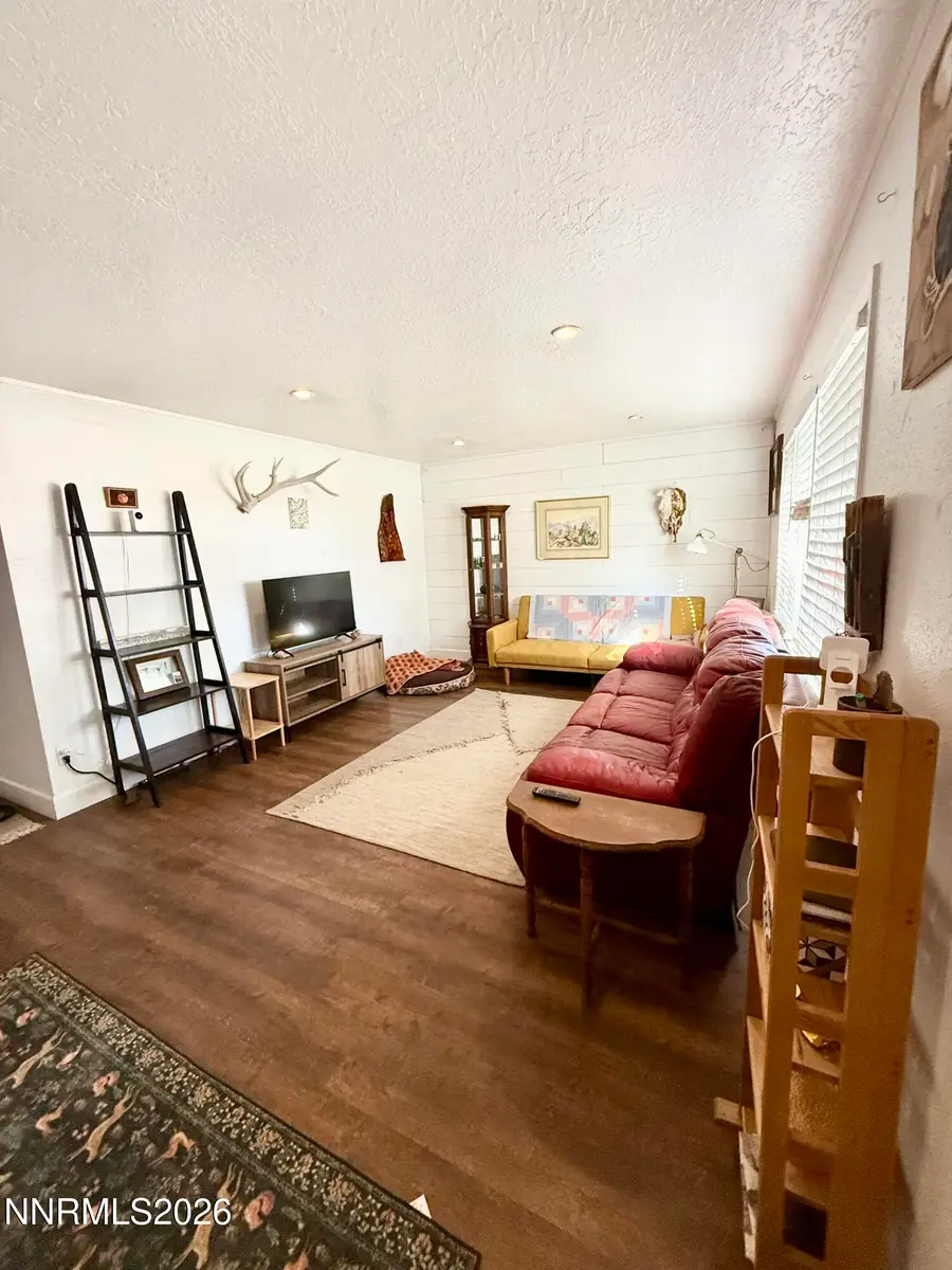 1925 Skyland Boulevard, Winnemucca, NV 89445 - #2