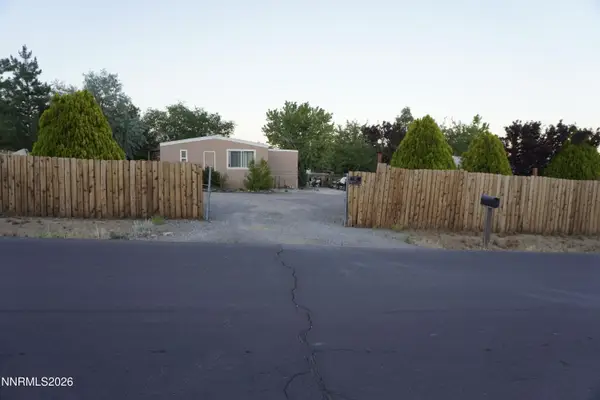 5886 Leon Drive, Sun Valley, NV 89433