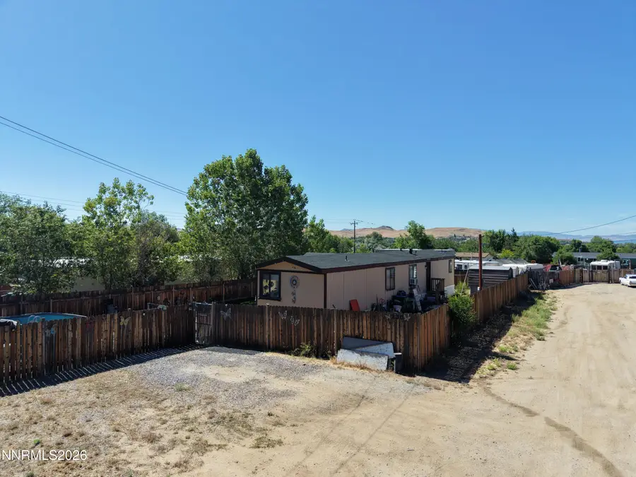 230 E 8th Avenue, Sun Valley, NV 89433 - #3
