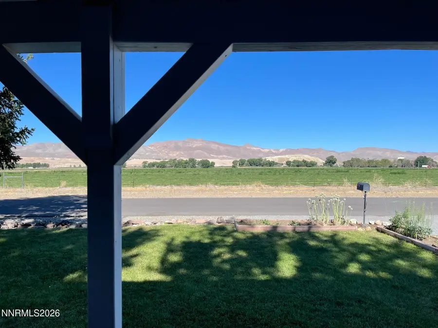 230 N Mountain View Street, Yerington, NV 89447 - #2