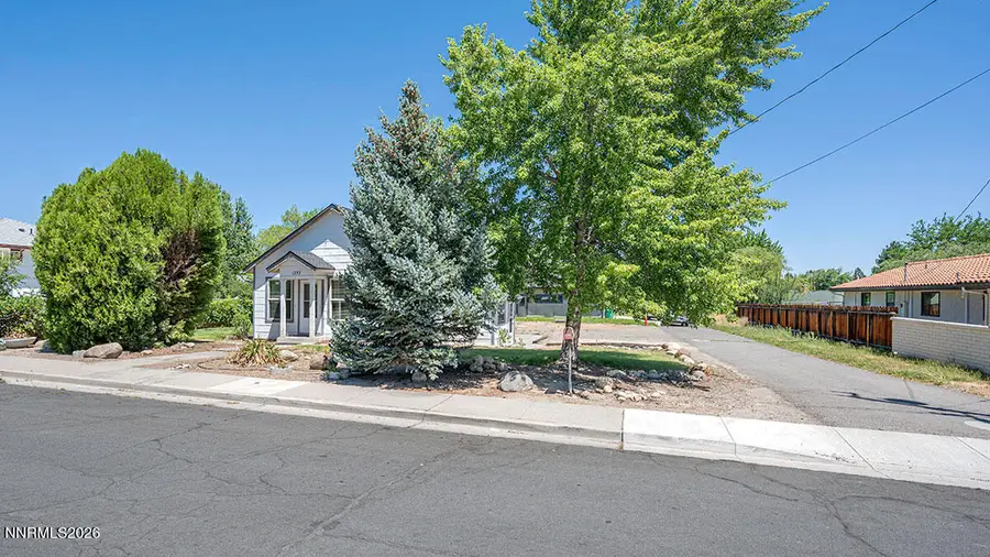1295 Feather Way, Reno, NV 89509 - #2