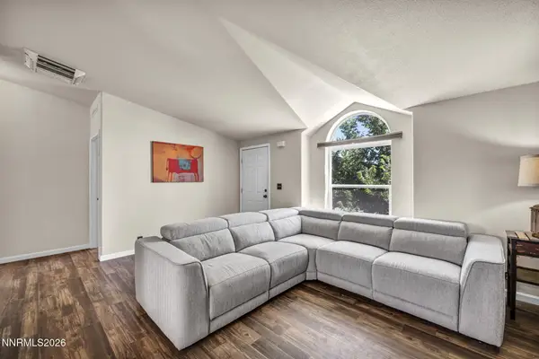 2210 Fox Street, Silver Springs, NV 89429