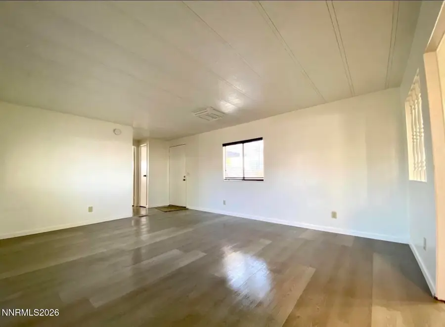 410 Parkland Way, Fernley, NV 89408 - #3