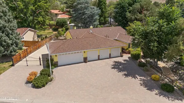 7845 N Southmoor Circle, Reno, NV 89502