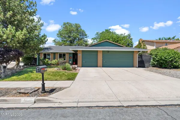 1820 Del Rosa Way, Sparks, NV 89434