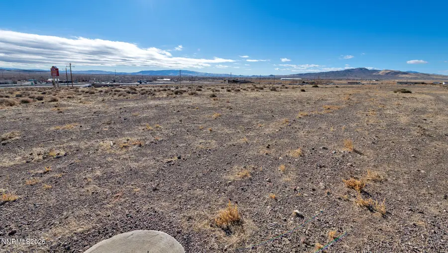1285 Rhyolite Drive, Silver Springs, NV 89429 - #2