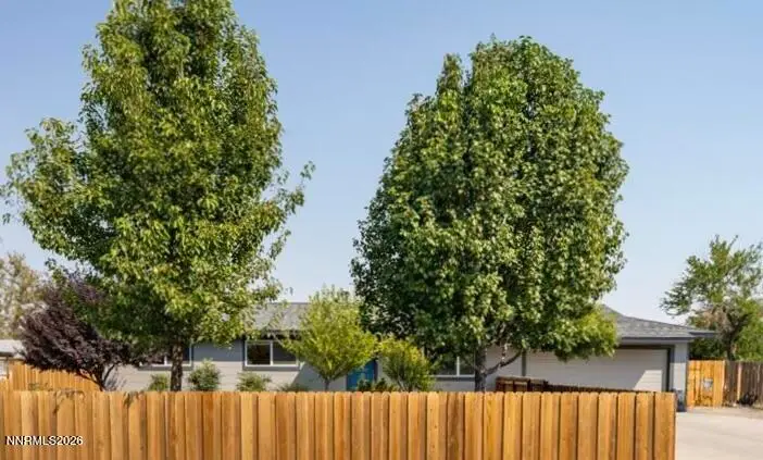 415 Curry Drive, Fernley, NV 89408 - #1