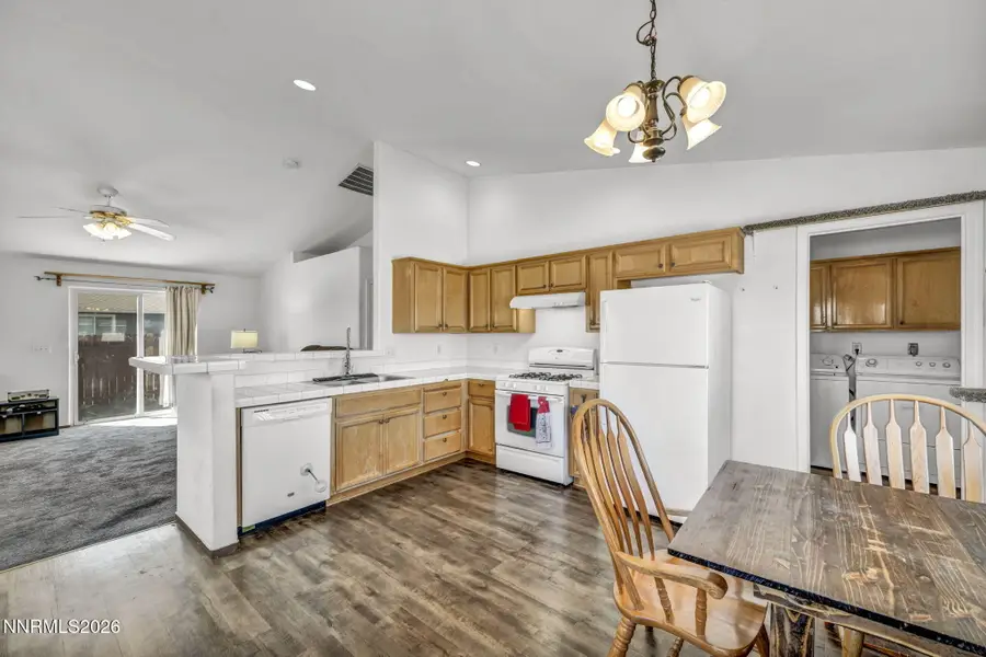 201 Emigrant Way, Fernley, NV 89408 - #3