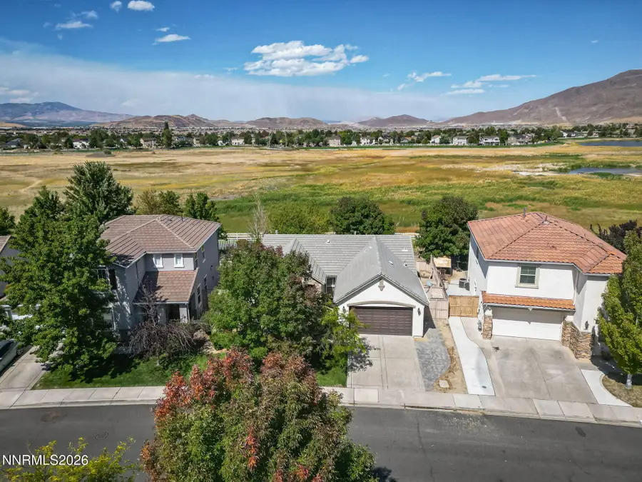 10639 Fire Poppy Circle, Reno, NV 89521 - #2