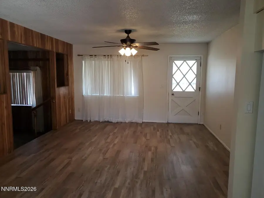 135 Ash Street, Hawthorne, NV 89415 - #2
